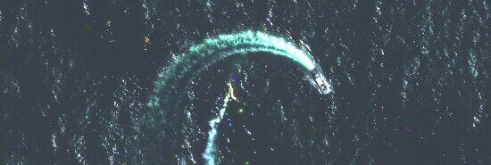 Satellite images show Russian ship trying to dodge Ukrainian missiles