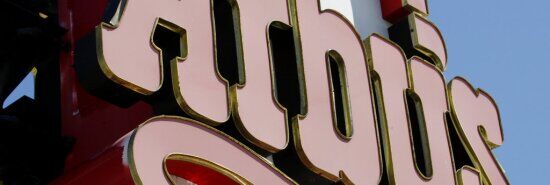 Arby's manager confesses to peeing in milkshake mix: Police