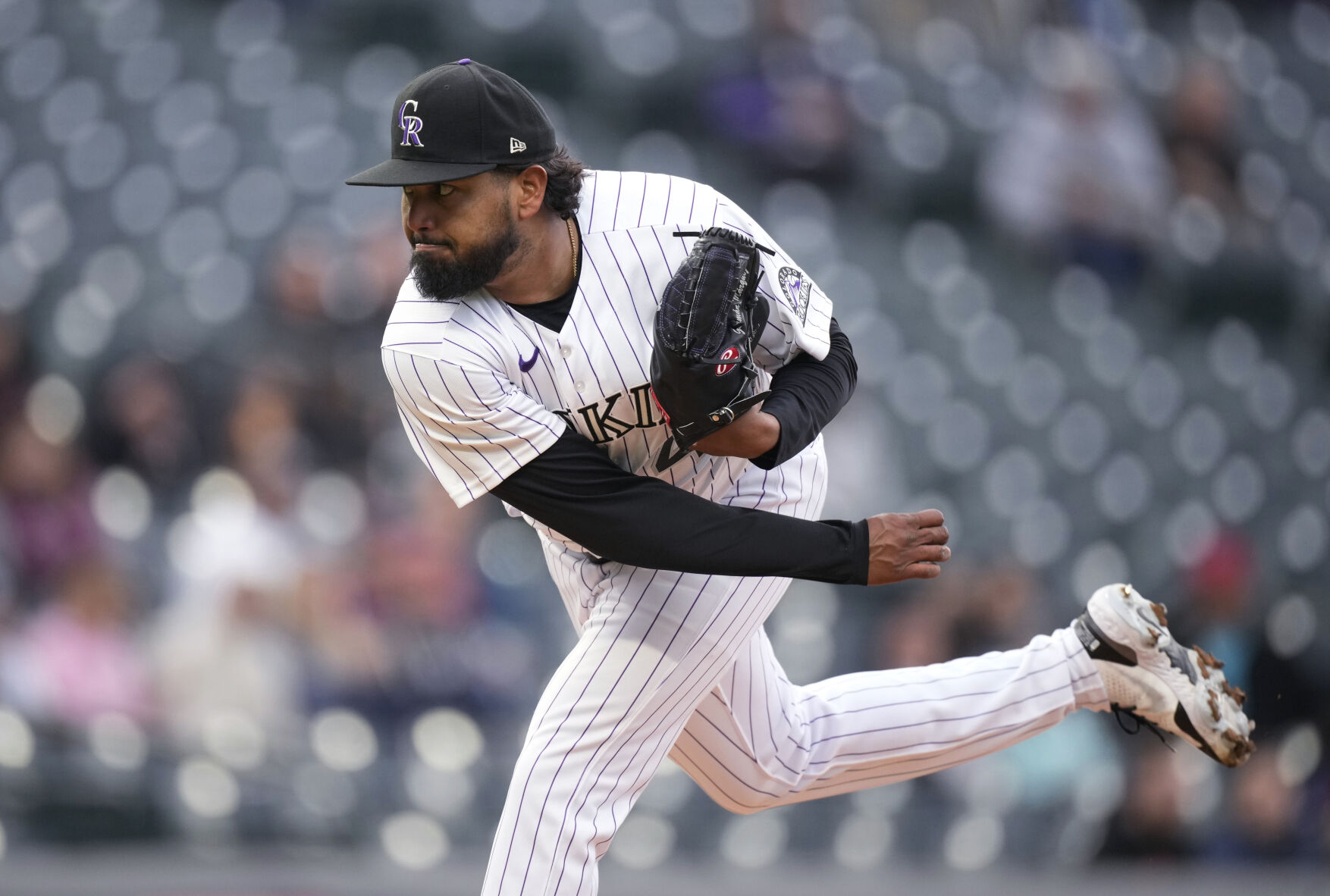 Márquez stumbles through another start as the Nationals beat the Rockies 10-2