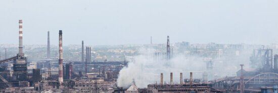 Ukraine attempts ‘next stage’ of evacuations as assault on steel plant continues