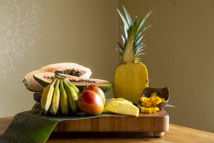 060122-food-tropical-fruit 02.JPG