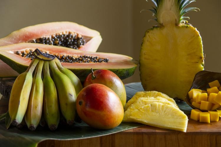 060122-food-tropical-fruit 03.JPG