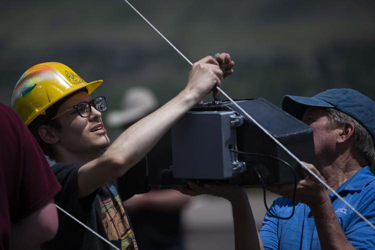 060422-DG-news-space-competition04.JPG
