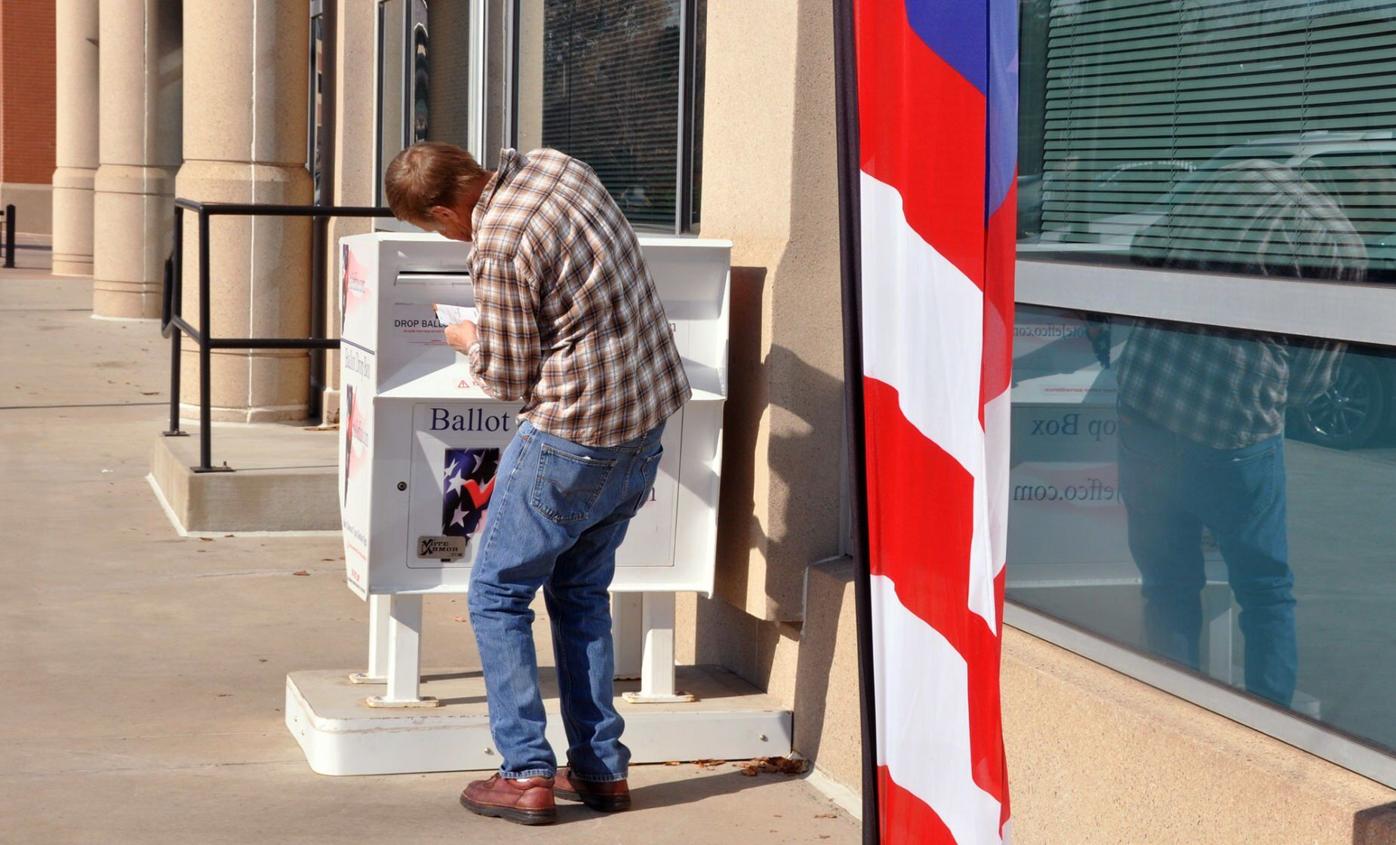 Early in-person voting begins in Colorado