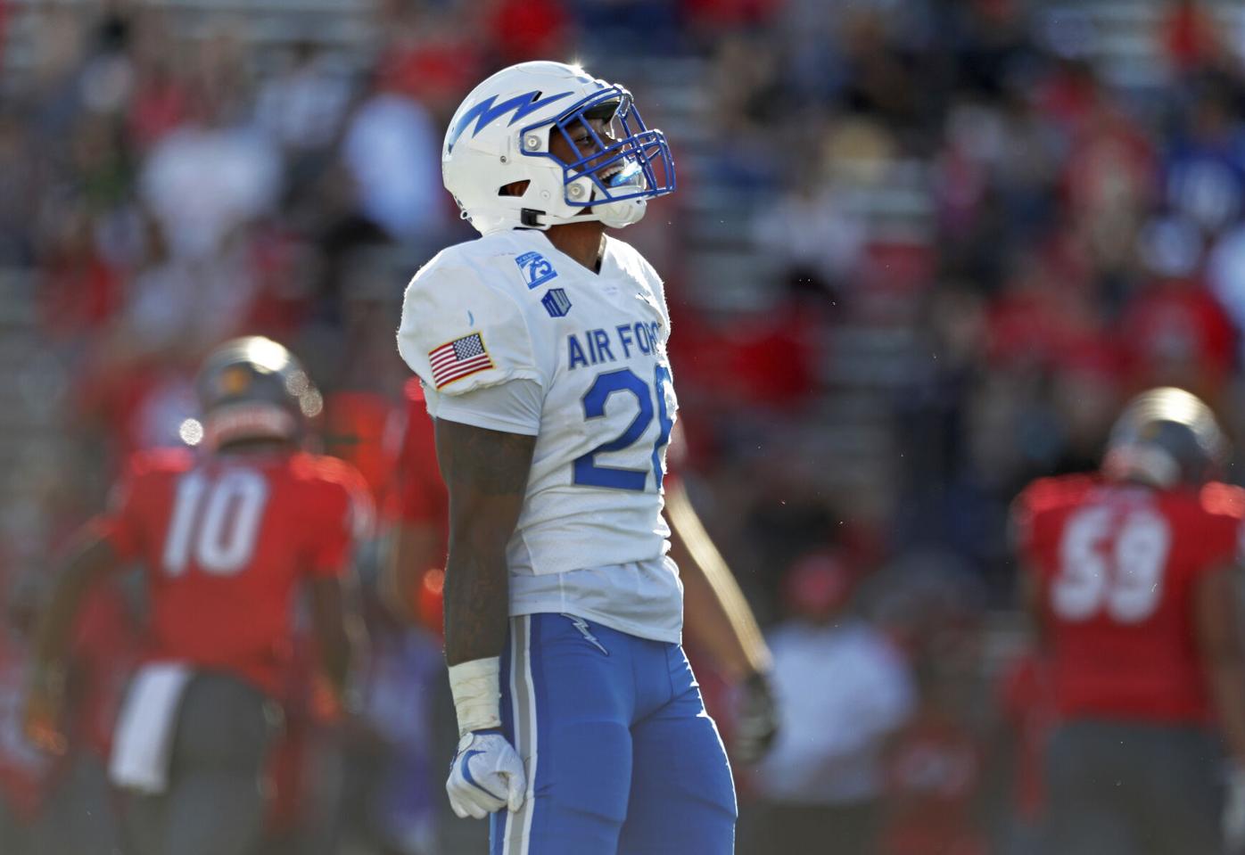 Preseason magazine heaps praise on Air Force football team, individuals