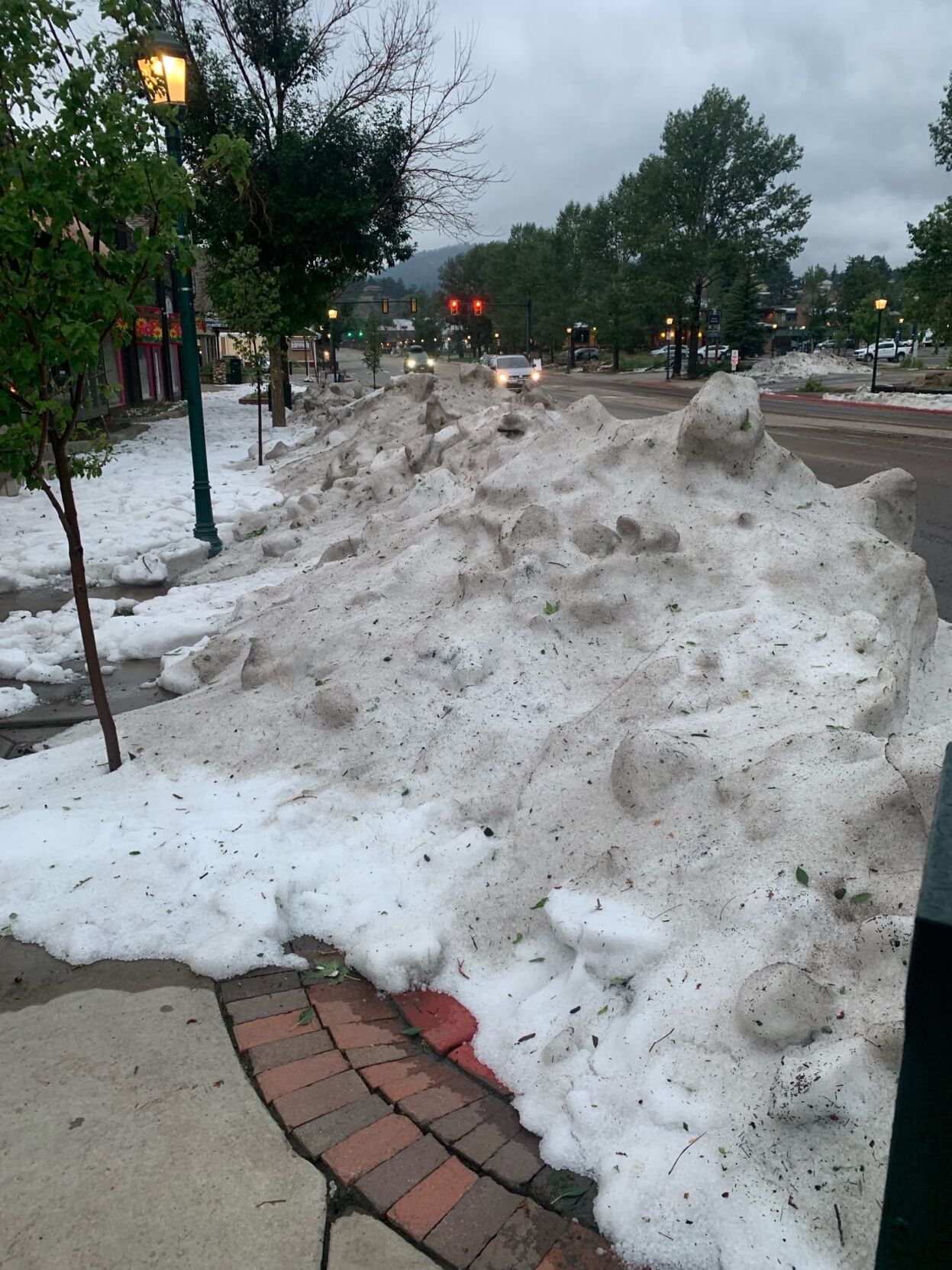 Estes Park pelted by hail