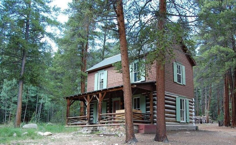 iron city cabin 1a.jpg