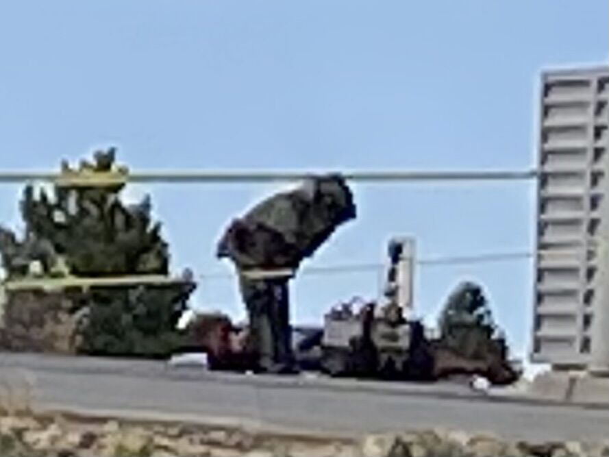 A detective investigates a pipe bomb which was reported as