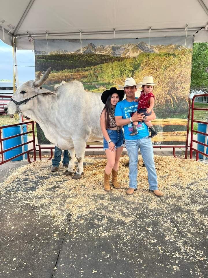 Yareni Ruis-Gonzalez before the train accident with her family. (Paul Wilkinson)