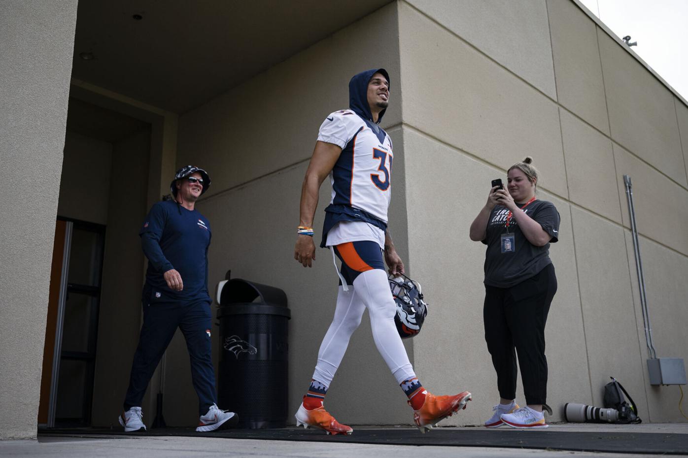 Broncos safety Justin Simmons placed on injured reserve