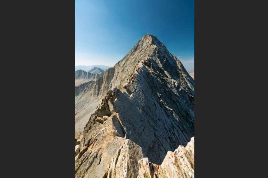 Search and rescue team faces injuries during search for missing hiker in Colorado