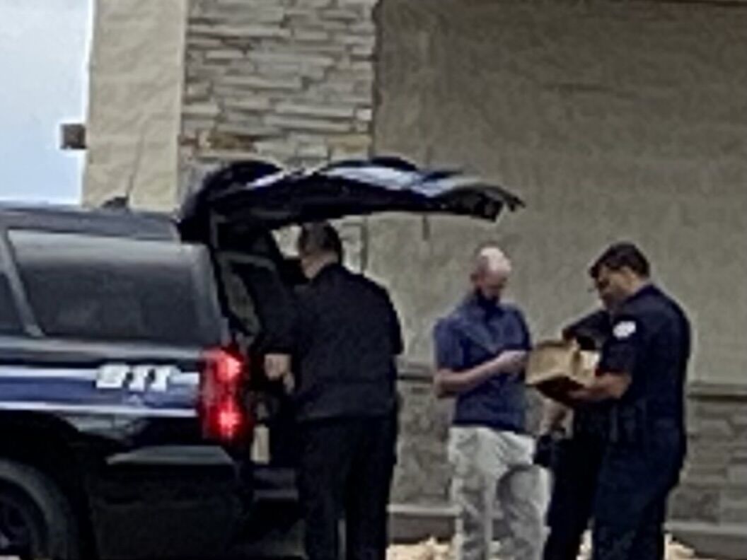 Live pipe bomb found behind Littleton Safeway failed to explode