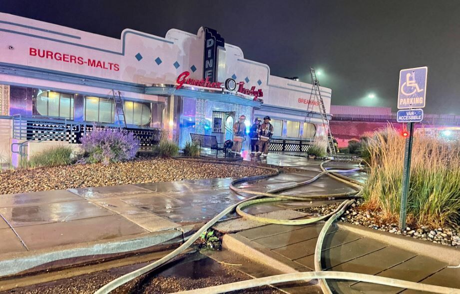 Colorado Springs restaurant suffers ‘extensive damage’ in blaze; firefighter injured