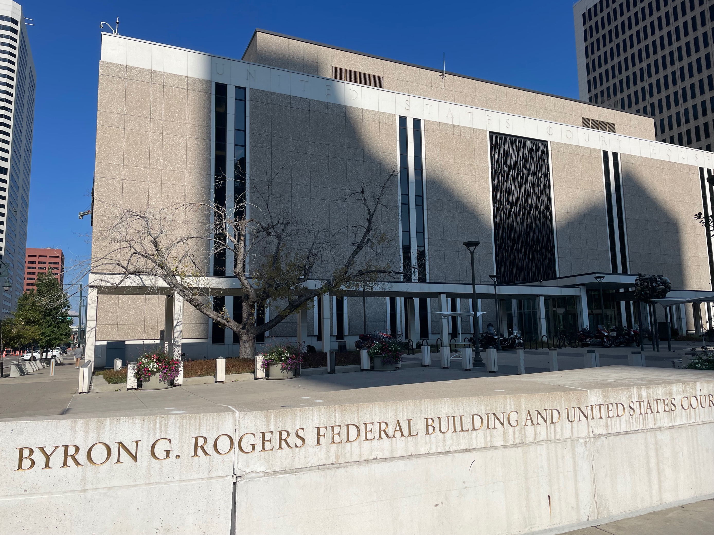 Federal judge refuses bail for Colorado man accused of trying to sell secrets to Russian agent