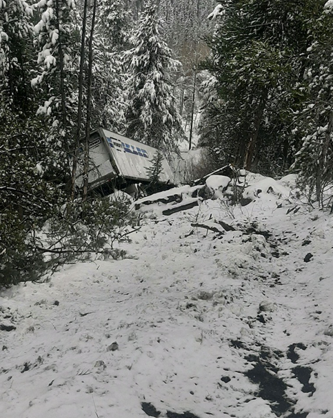 A semi-truck crashed on U.S. Highway 40 Wednesday morning. U.S. 40 will be closed at Rabbit Ears pass Friday morning to allow for heavy equipment to remove the truck. (COURTESY OF THE COLORADO DEPARTMENT OF TRANSPORTATION)