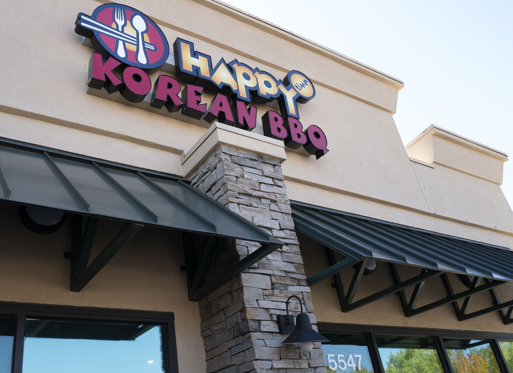 Dining review: Mutual appreciation at Happy Time Korean Restaurant