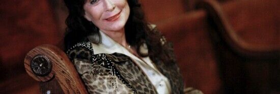 ‘Coal Miner’s Daughter’ Loretta Lynn dead at 90