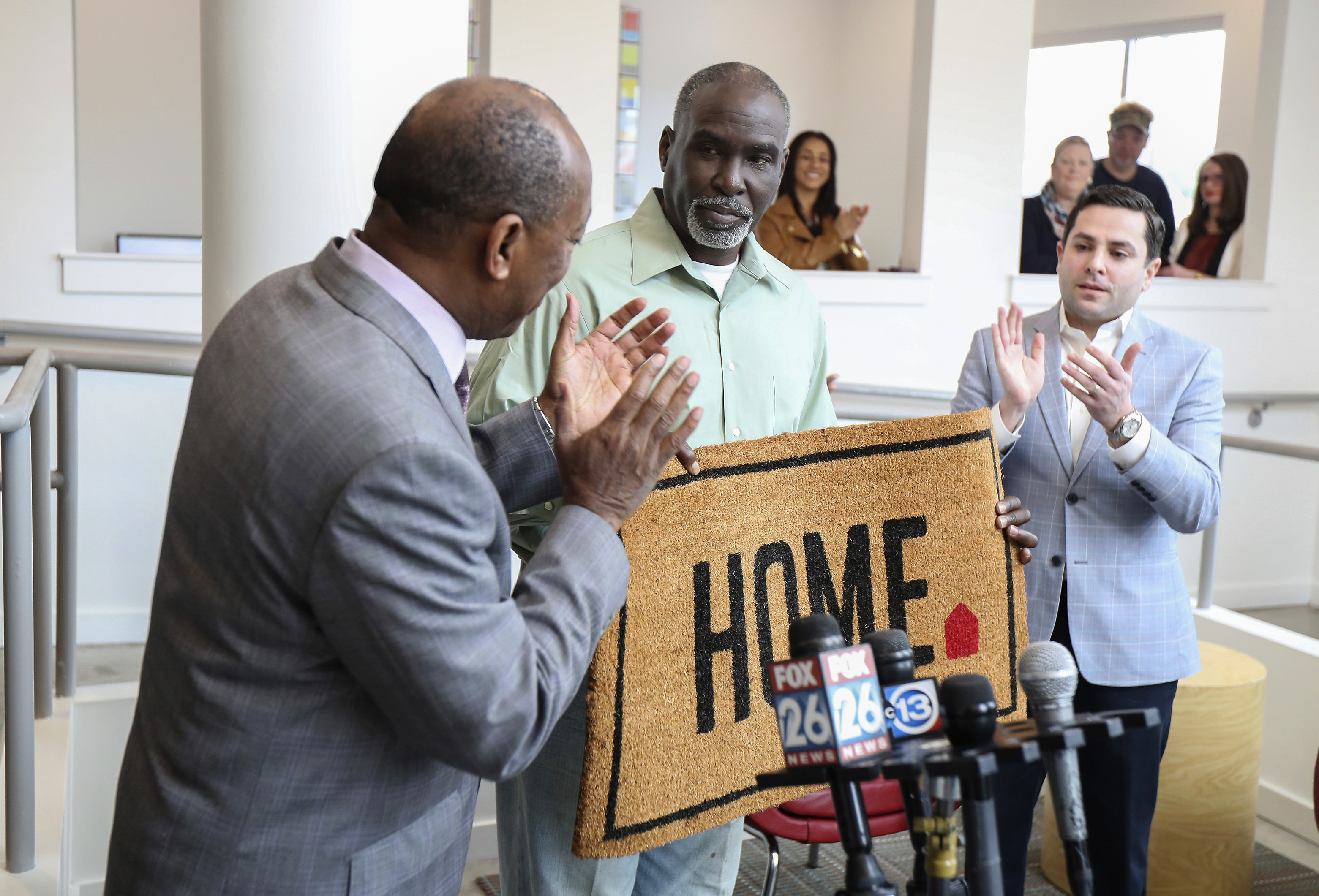 Houston or San Antonio? Aurora officials explore two approaches to homelessness