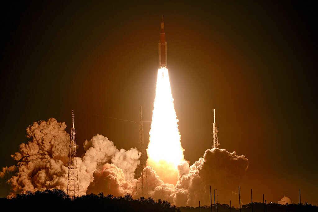NASA's new moon rocket lifts off from Launch Pad 39B at the Kennedy Space Center in Cape Canaveral, Fla., Wednesday, Nov. 16, 2022. This launch is the first flight test of the Artemis program. (AP Photo/John Raoux) (John Raoux)