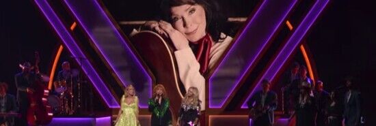 WATCH: CMA Awards honor Loretta Lynn with all-star tribute