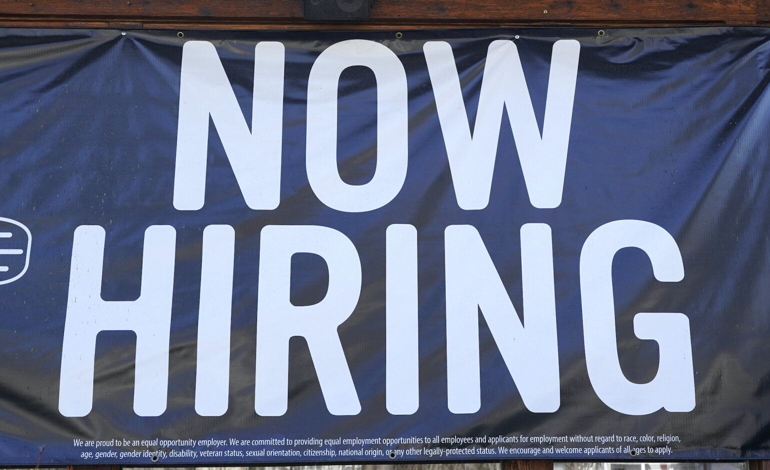 Growing job force, less savings for Coloradans in third quarter: Report