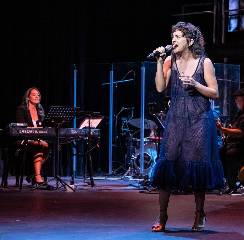 Neyla Pekarek performs a song from 'Rattlesnake Kate' accompanied by Angela Steiner at the Colorado Theatre Guild Henry Awards. The musical won a total of eight prizes. (COURTESY RDG PHOTOGRAPHY)