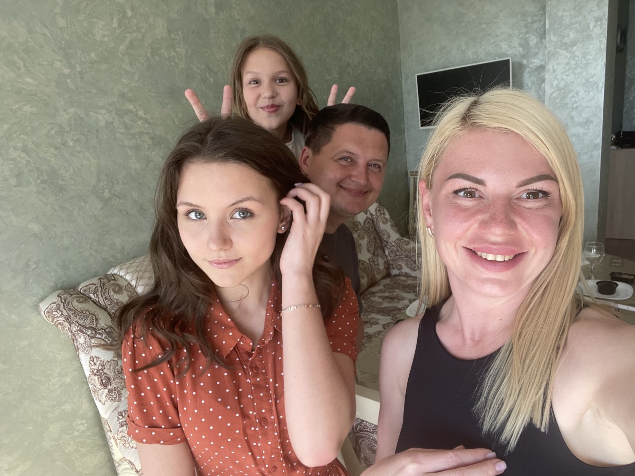 The Malyk family in Colorado from front to back, 11-year-old Ulia, dad Dmytro, 16-year-old Liza and Yana. (COURTESY OF YANA MALYK)