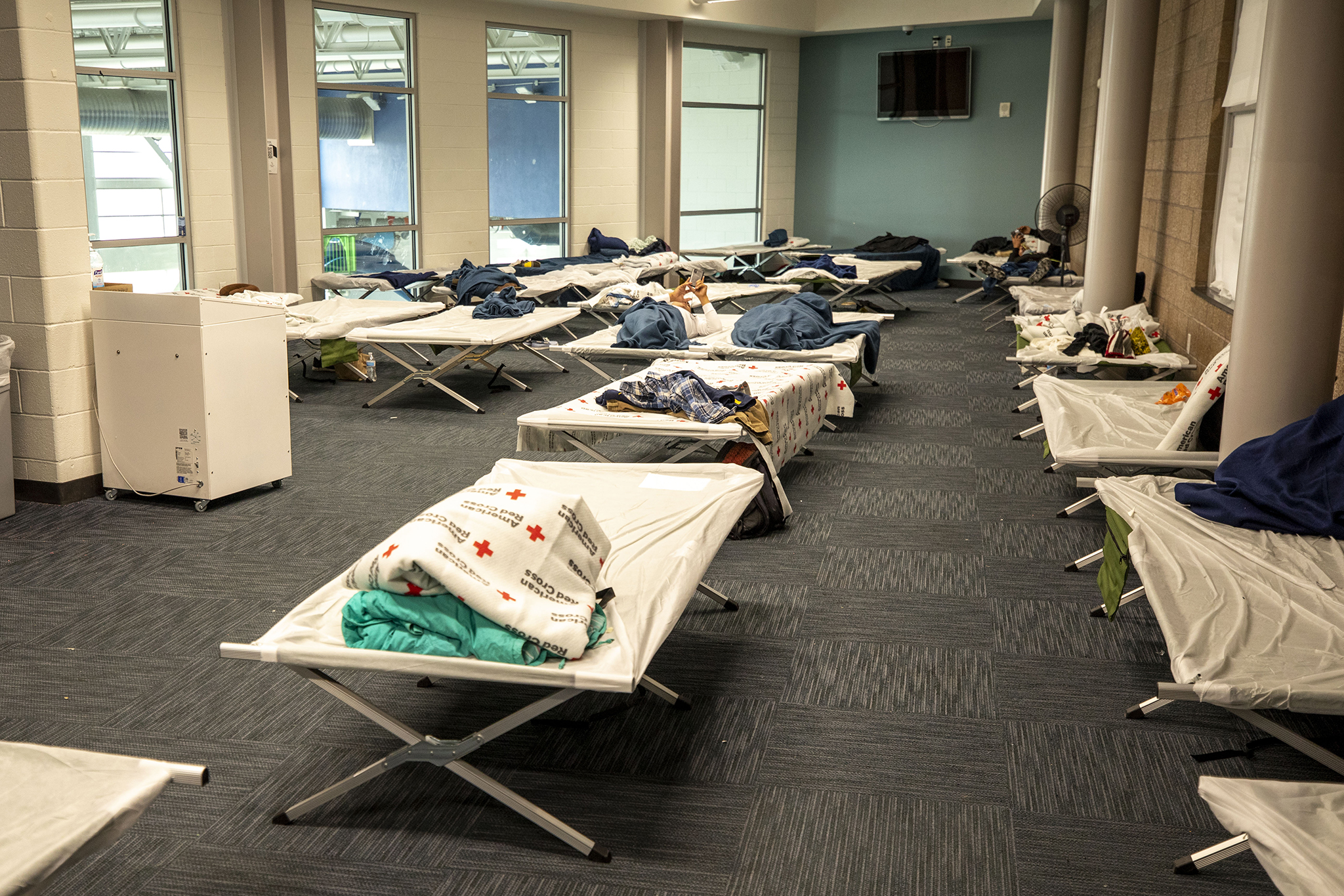 90 new immigrants arrive in Denver overnight, emergency shelter space up slightly