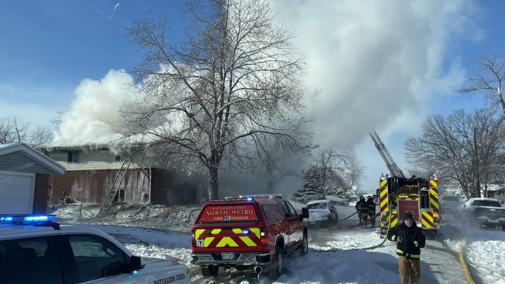 Firefighters face challenges due to bitter cold in Northglenn house fire