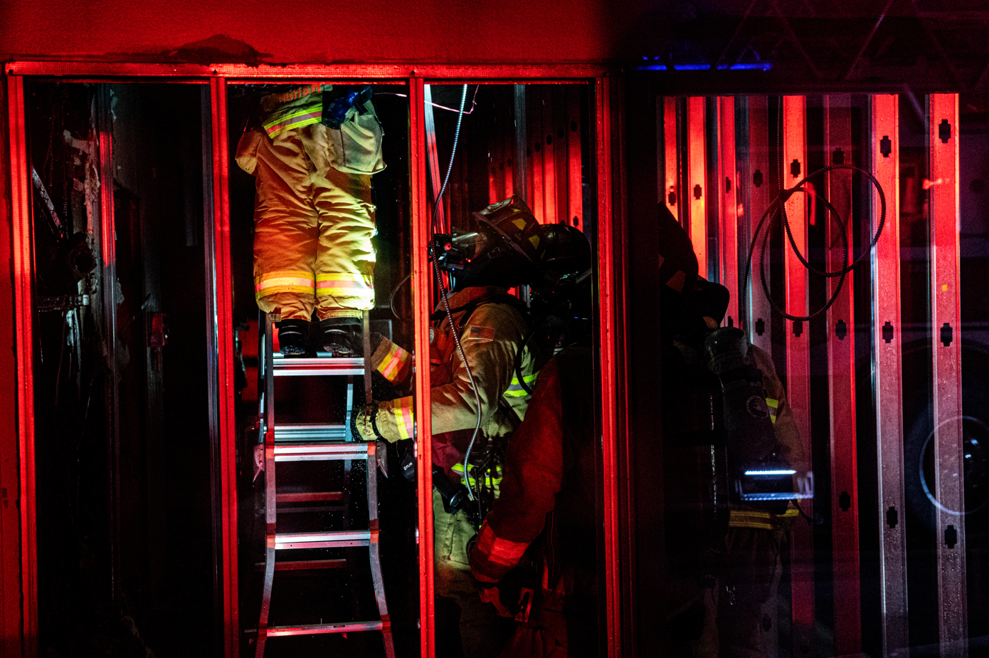 Longmont fire damages business, residential complex