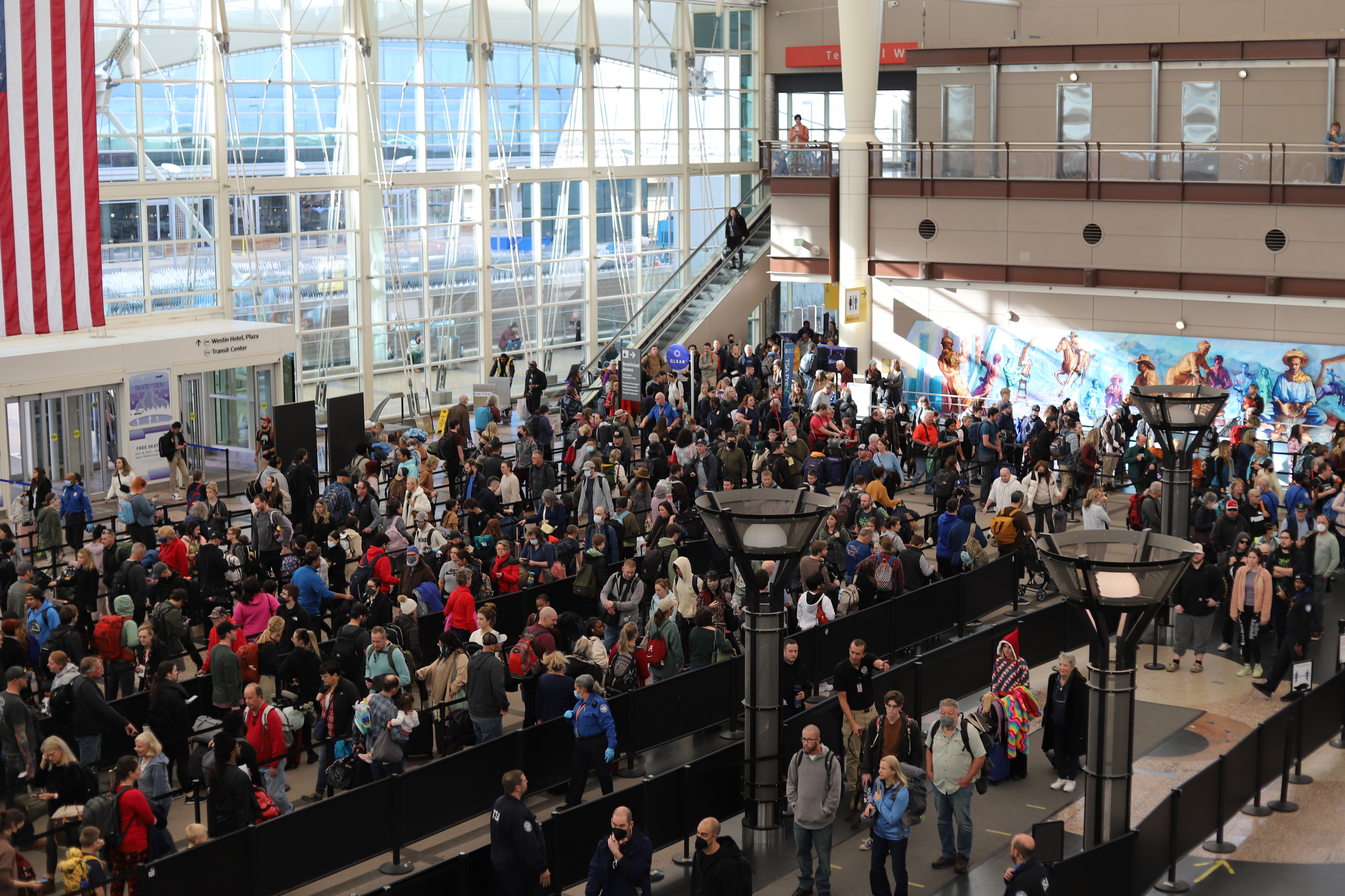 Crowds of travelers at Denver International Airport Tuesday trying to navigate the TSA security lines Tuesday Dec. 27, 2022. (KylaPearceAurora reporterkyla.pearce@denvergazette.comhttps://denvergazette.com/content/tncms/avatars/2/16/1e5/2161e54a-3f47-11ed-bc0c-ff41892600ae.4fb8f678b9b96eab286c33c5af828fe7.png)