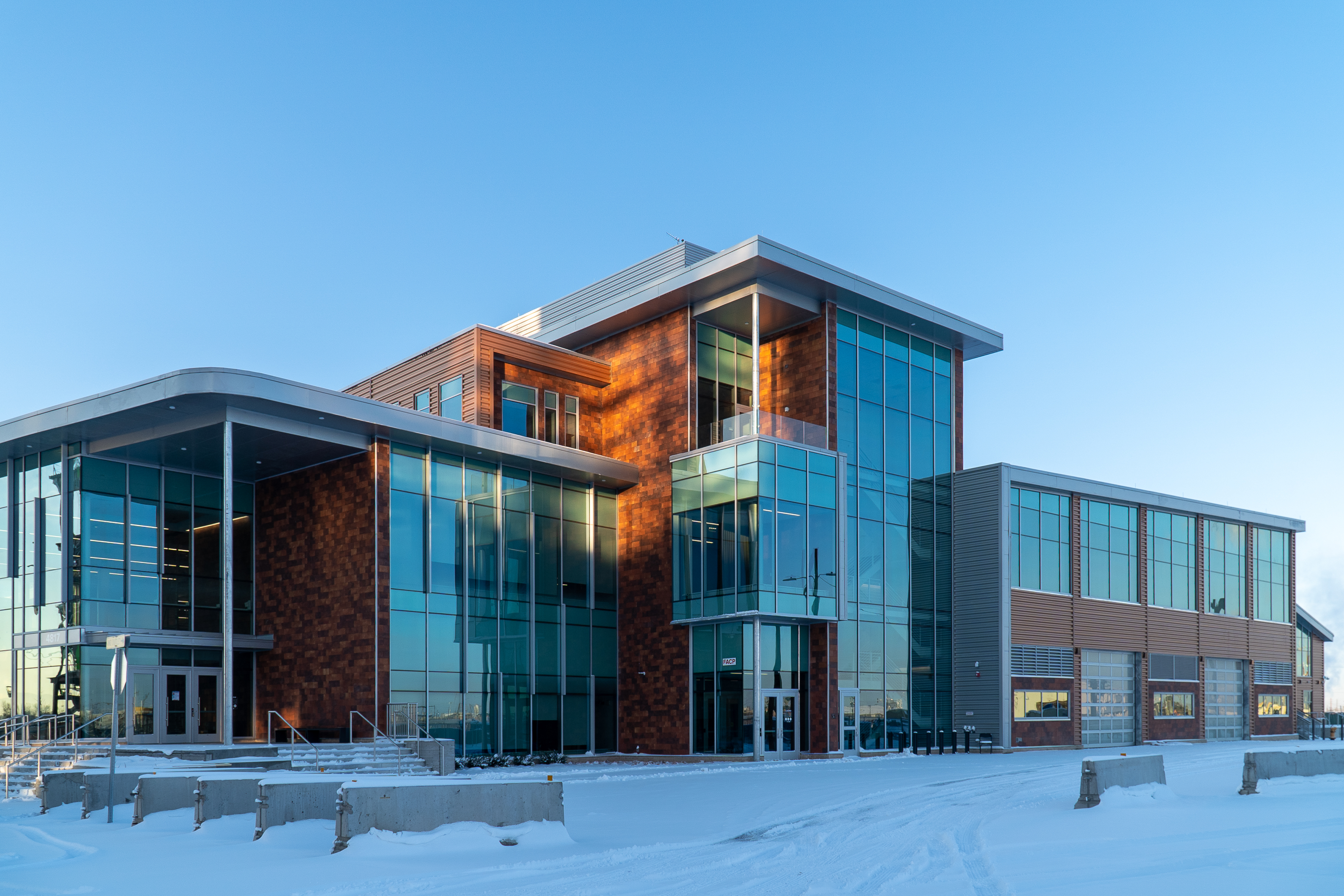 The new Vida building on the CSU Spur Campus at the National Western Center, off I-70 and Brighton Boulevard. The building includes the Temple Grandin Equine Center and a Denver Dumb Friends League veterinary hospital. (Courtesy of Colorado State University)