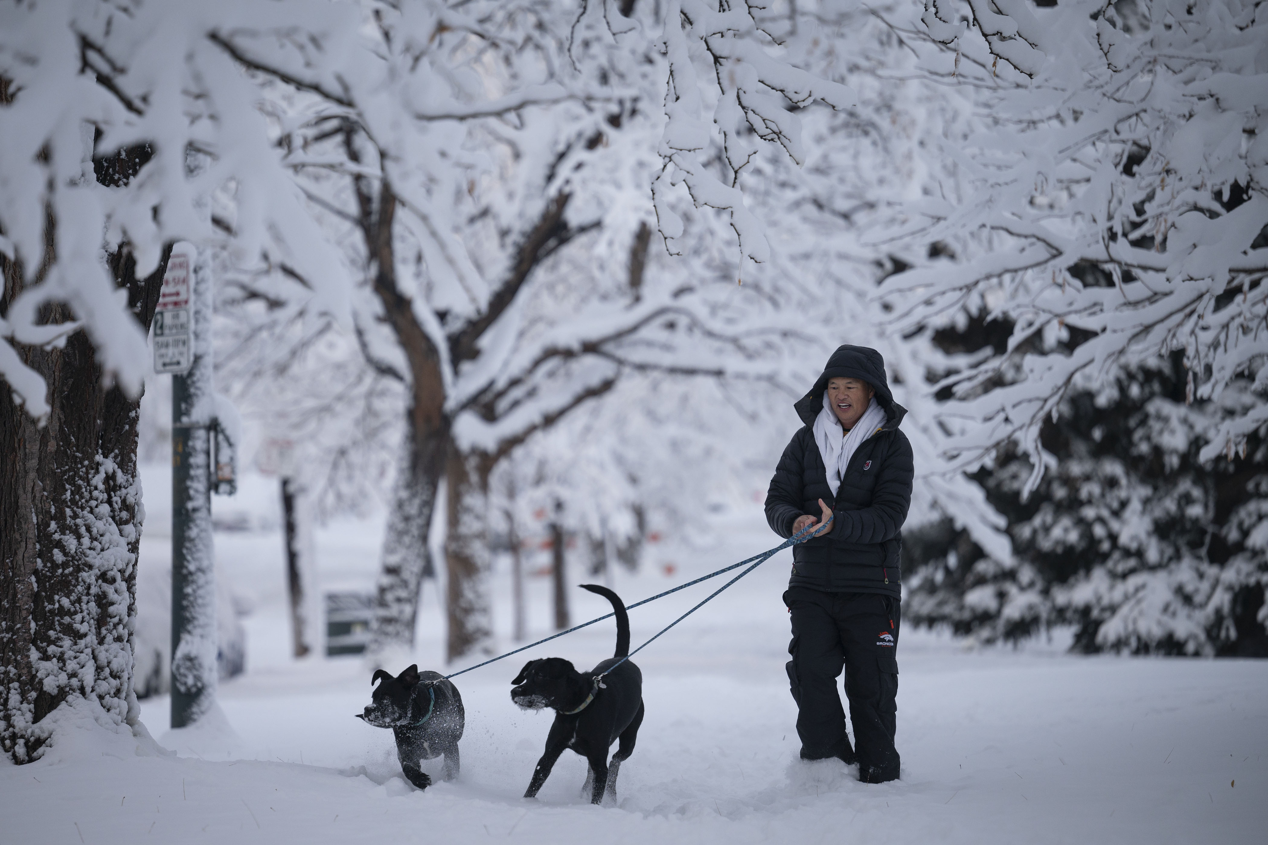 Denver weather: Snow continues Wednesday, and later in the week, high near 30