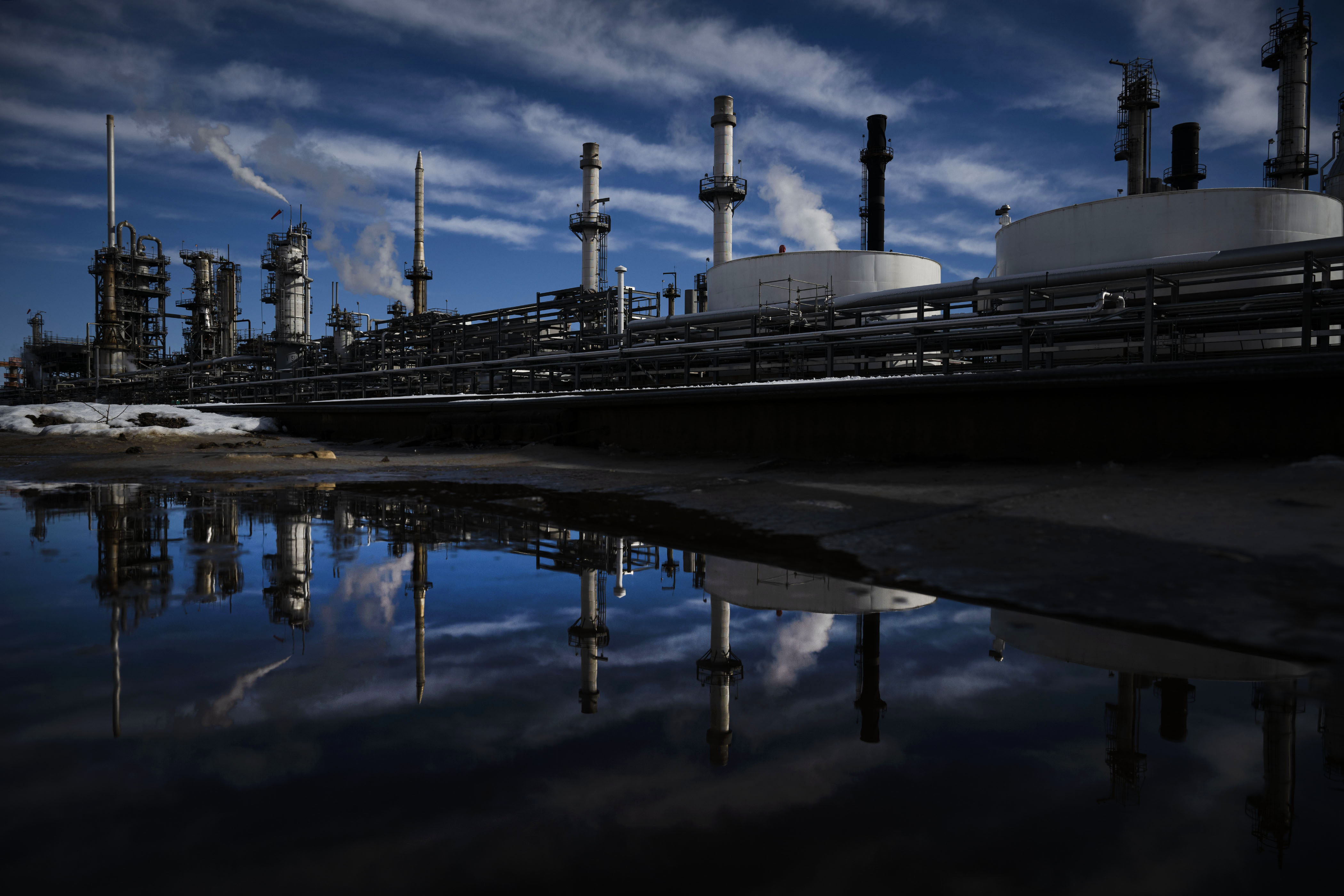 Shutdown of Suncor refinery doesn’t cool criticisms, even as motorists brace for sharp fuel hike