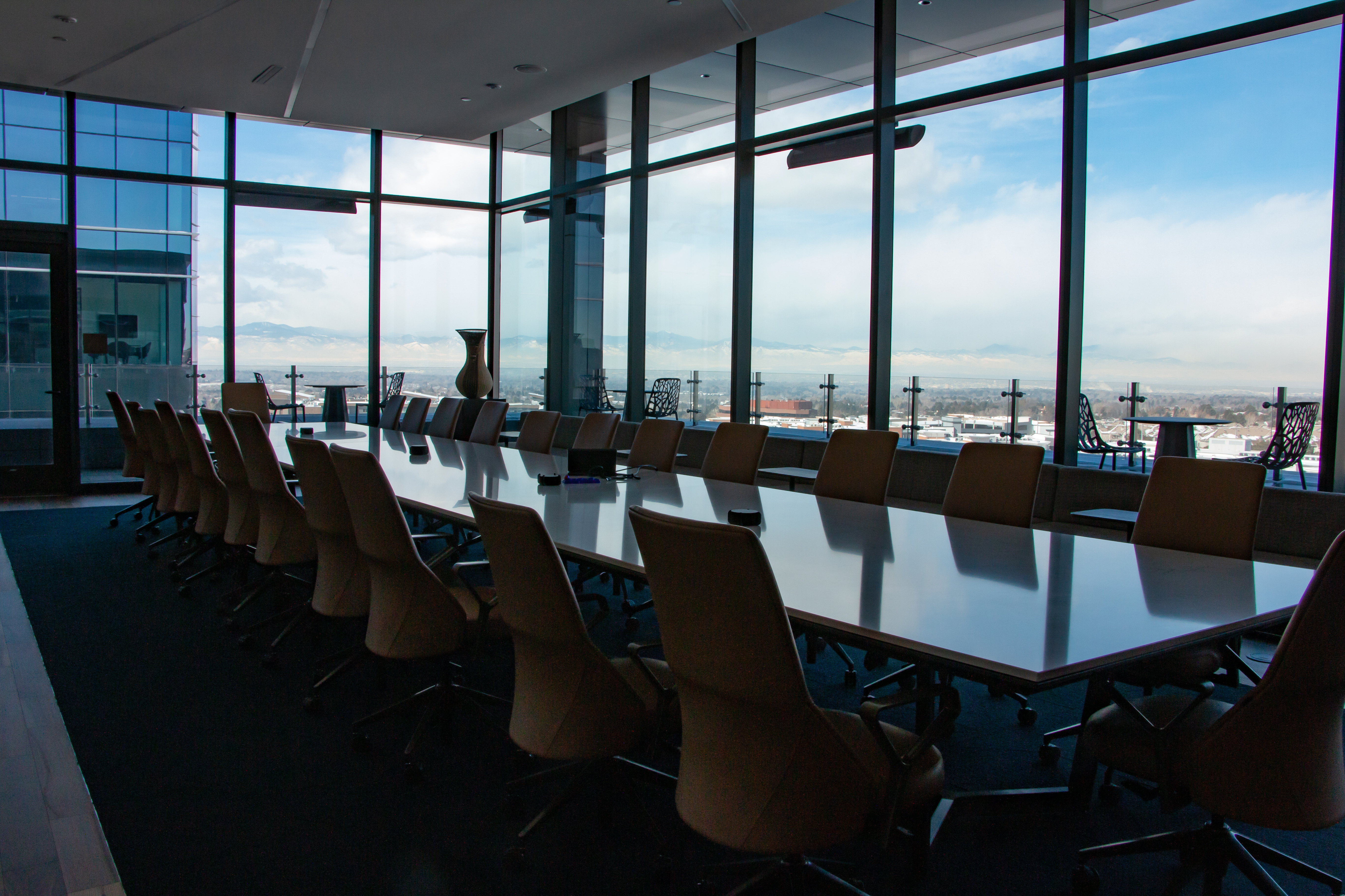 Vectra Bank Corporate Center, located at 7222 East Layton Ave., Denver at Belleview Station opened in January. (SavannahMehrtenssavannah.mehrtens@denvergazette.comhttps://secure.gravatar.com/avatar/e0e72b1f57c381b73731db78749ceca8?d=mm&r=g)