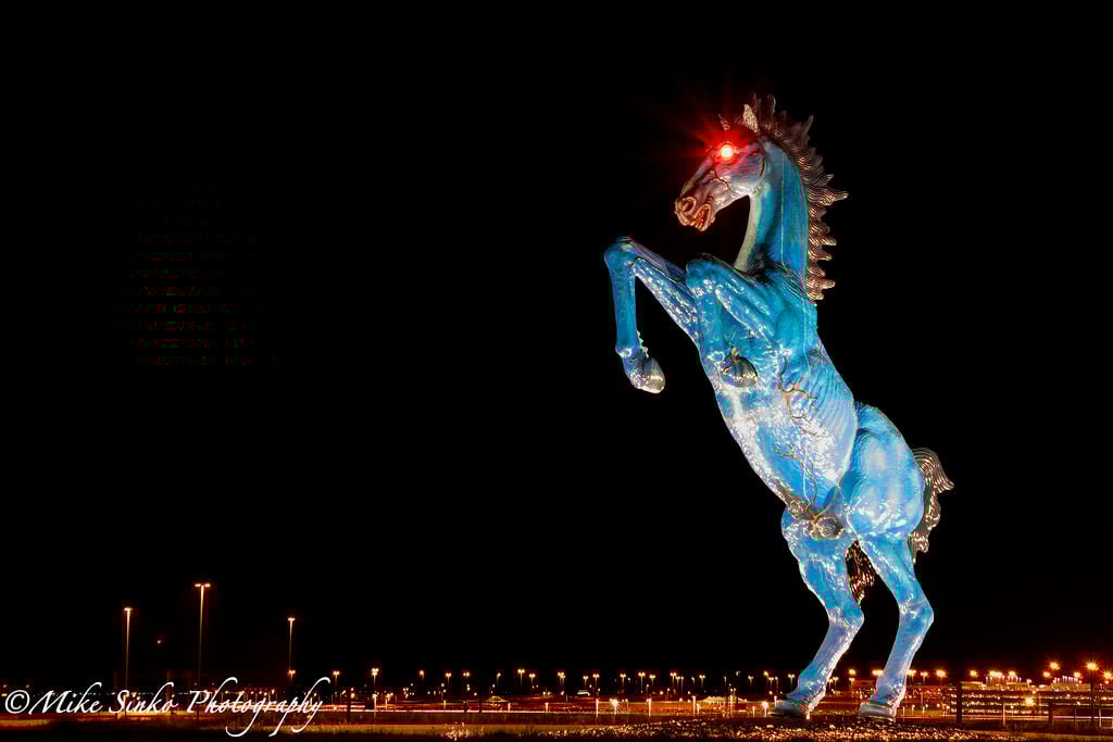 Colorado’s “demonic horse” celebrates 15 years at Denver International Airport