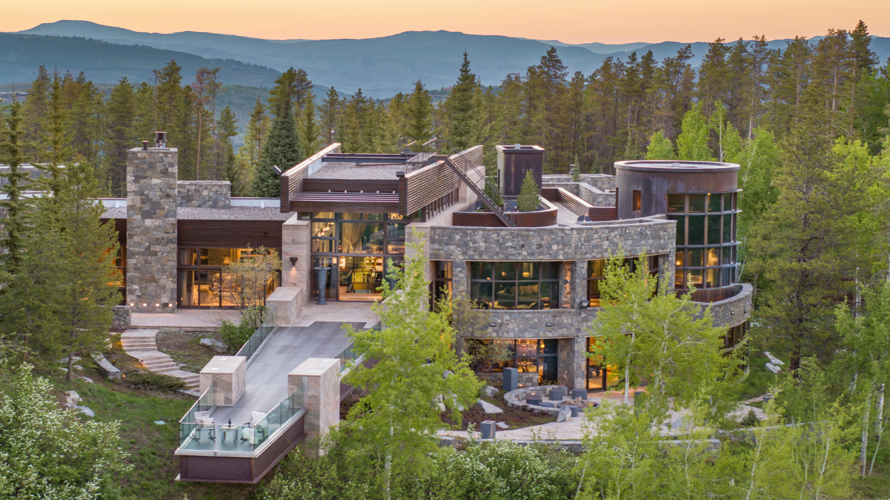 Photo Courtesy: Moving Mountains, via WildRock PR.