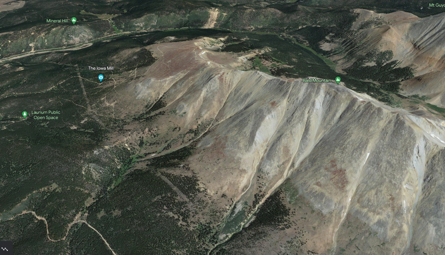 Solo skier killed by avalanche near Breckenridge
