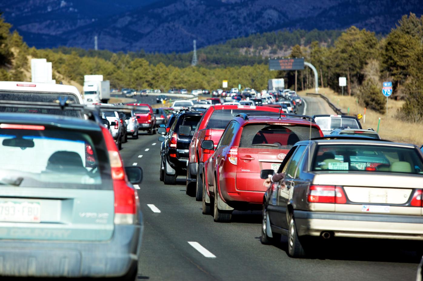 EPA unveils ‘strongest-ever’ emission standards for cars and trucks
