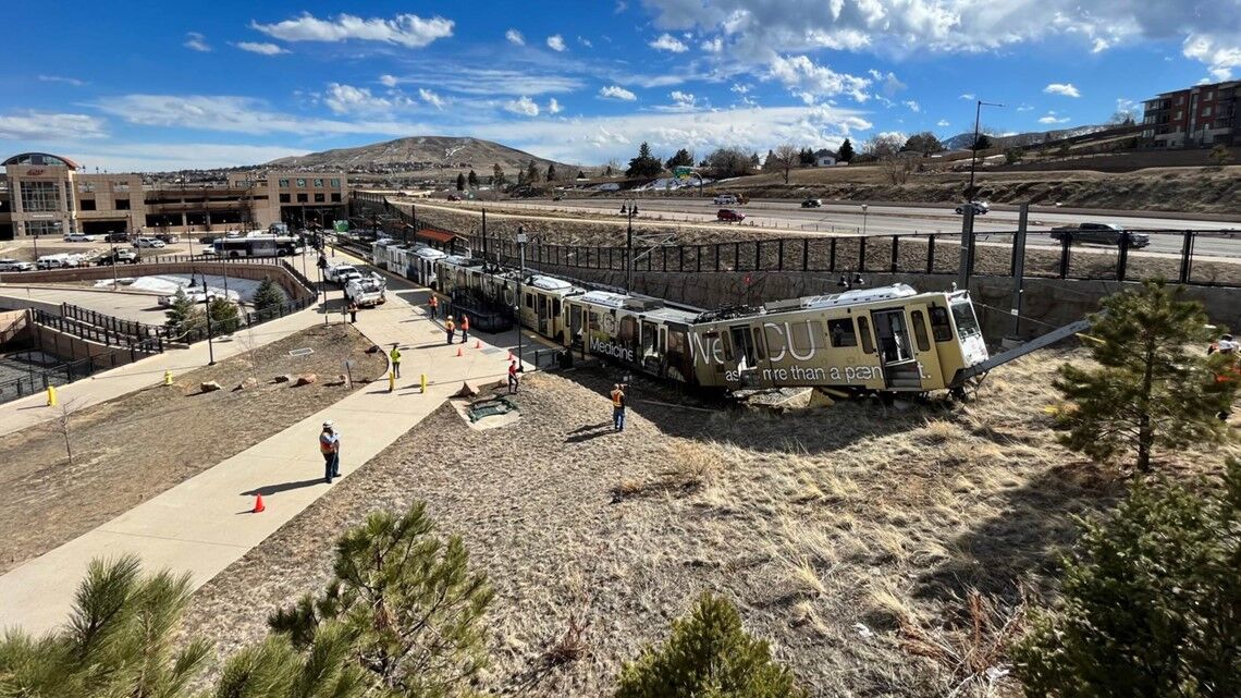 WLine Derailment 2.jpg