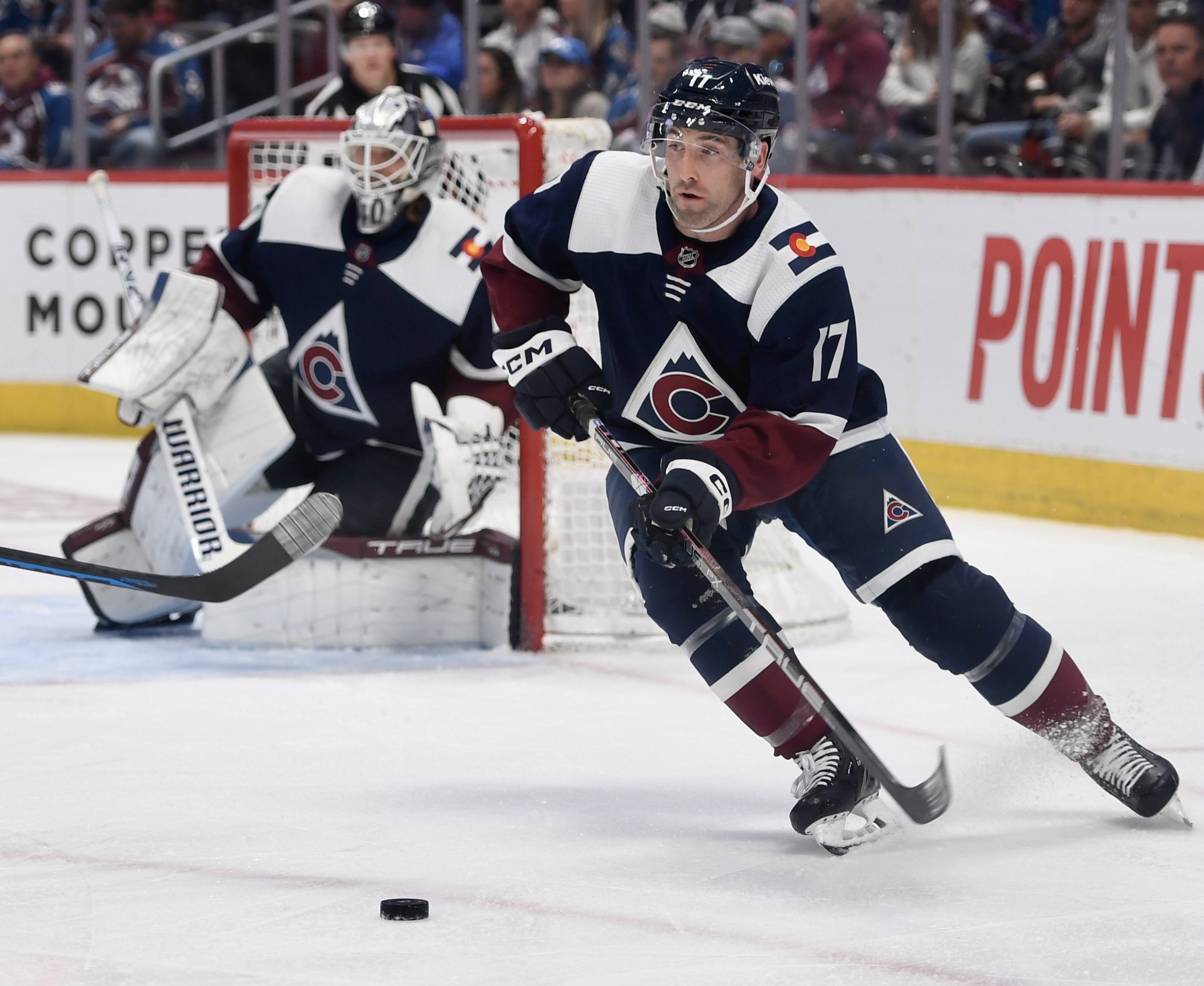 Avs defenseman Brad Hunt skates with the puck against the Winnipeg Jets on Thursday, April 13, 2023. (CarsonFieldcarson.field@gazette.comhttps://secure.gravatar.com/avatar/c524ef3d384945349bed78d70eb2d2cd?d=mm&r=g)