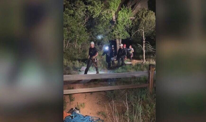 Fallen climber rescued from Garden of the Gods Monday night