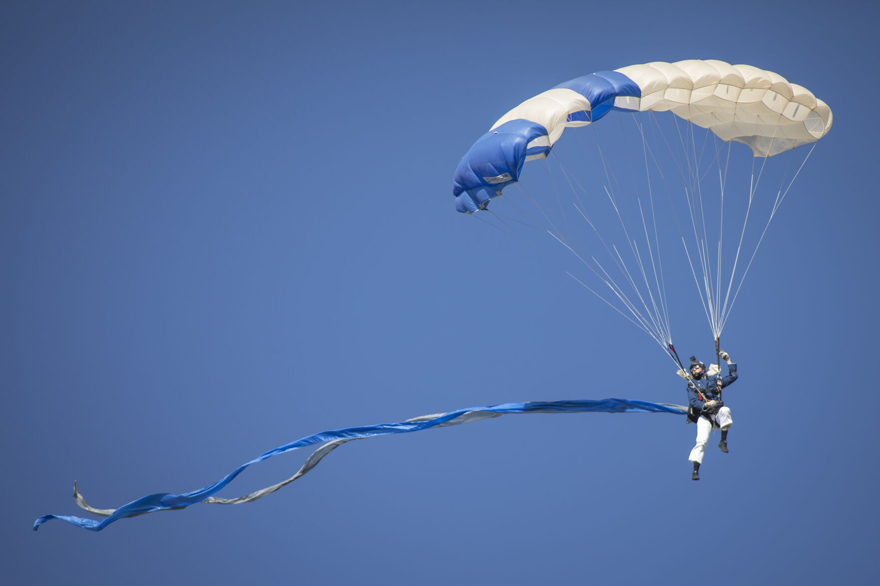 25 cadets jumped down to Stillman Field at the U.S. Air Force Academy Class of 2023 Graduation Parade in Colorado Springs, Co., on Wednesday, May 31, 2023. (Gabi Broekema)