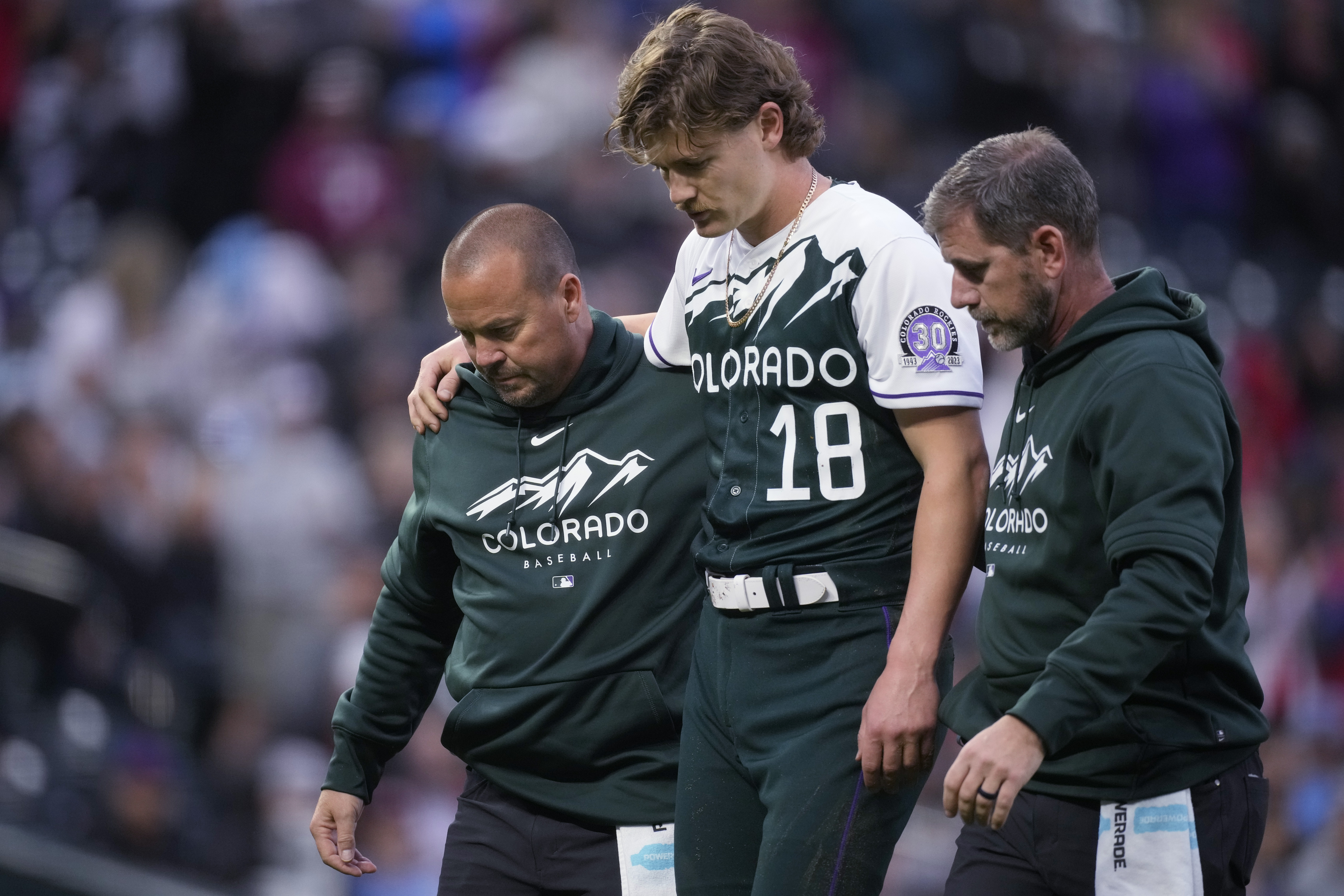 Ryan Feltner has skull fracture and concussion after being hit by comebacker