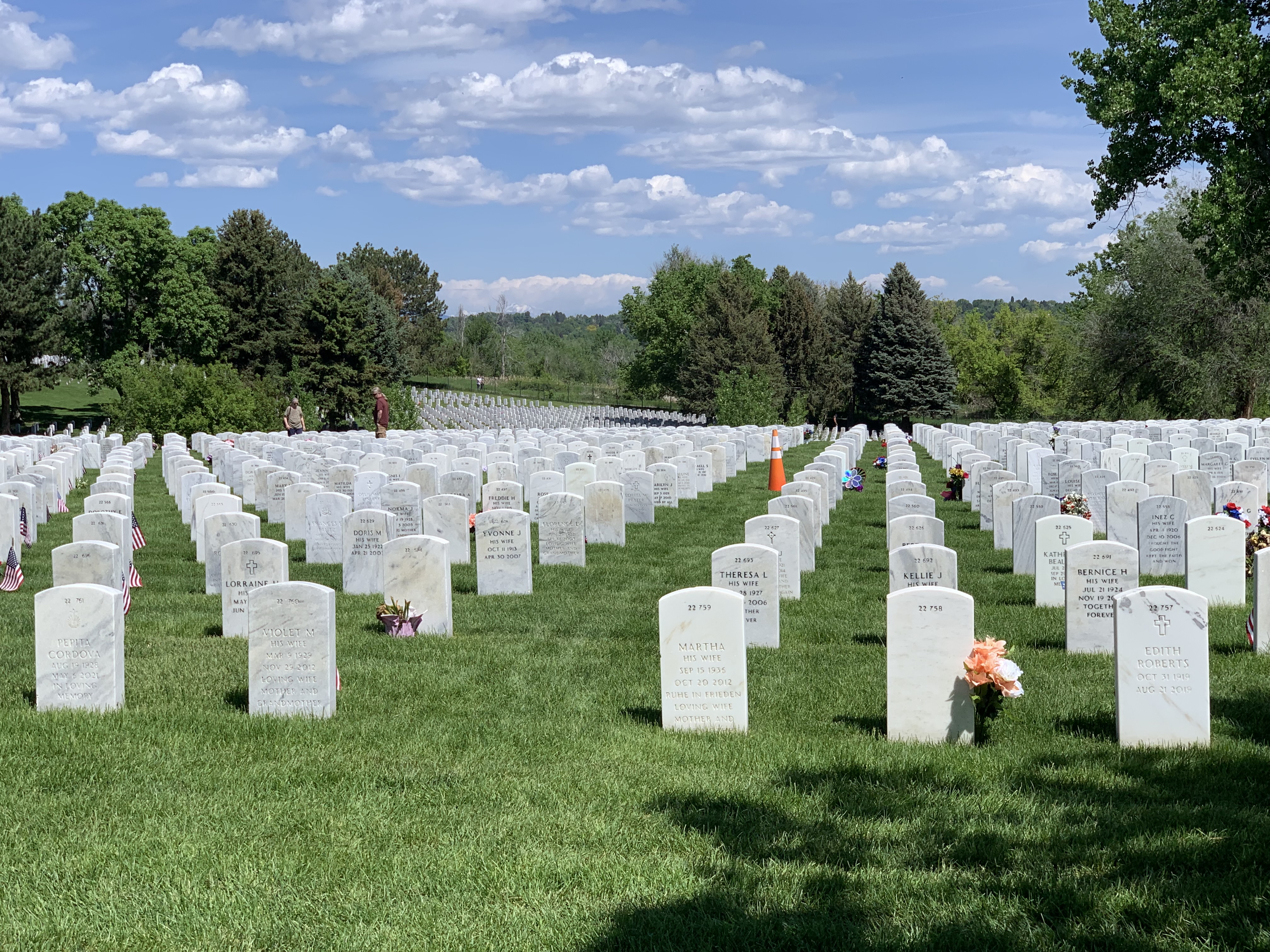 Fort Logan National Cemetery on Memorial Day, Monday, May 29, 2023 (DennisHuspeniCity Editordennis.huspeni@gazette.comhttps://denvergazette.com/content/tncms/avatars/c/5a/fbd/c5afbd32-5030-11eb-bdef-030d9de52a9e.779683cee495ffe64766291c251a8894.png)