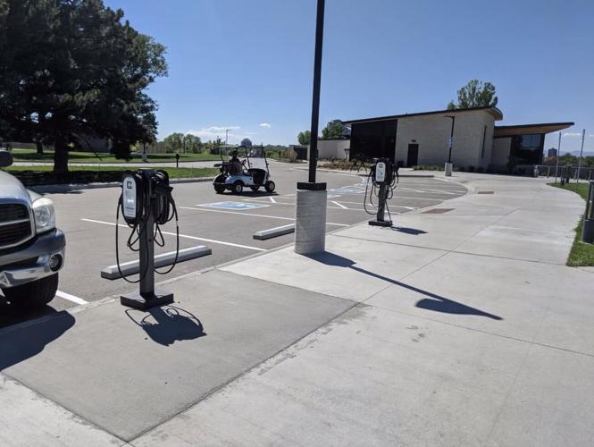 Colorado to add 971 miles of highways to its electric vehicle charger network