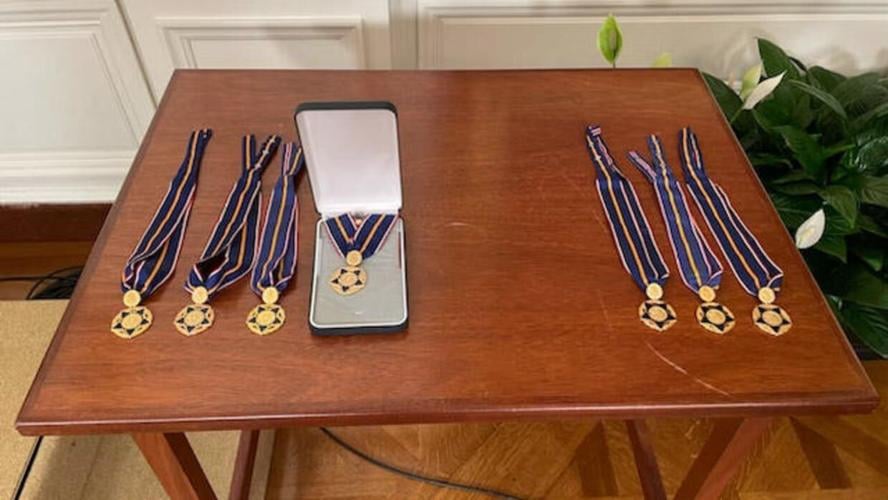 littleton-officer-honored-3-littleton-pd-copy.jpg