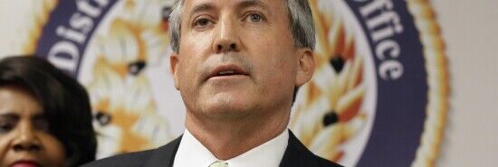 Texas House formally hands Ken Paxton impeachment articles to Senate