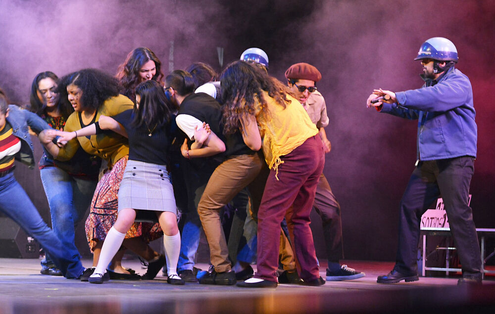 Su Teatro 50.jpg