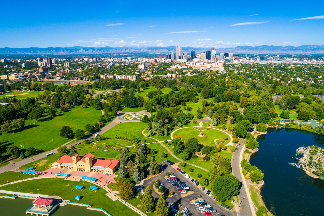 Denver weather: Hot temps persist, highs in the 90s